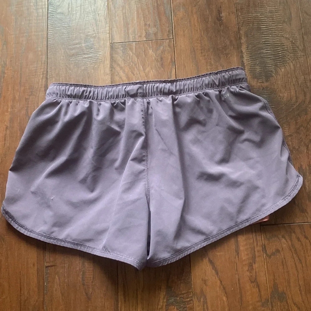 Nike Shorts *Purple* Size Medium - Picture 6 of 7